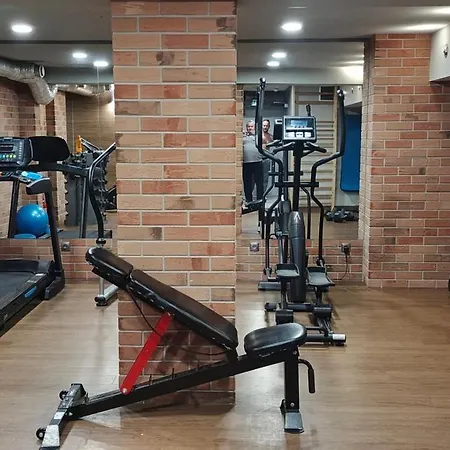 Uroczy Dlugie Ogrody 48 Appartamento Danzica